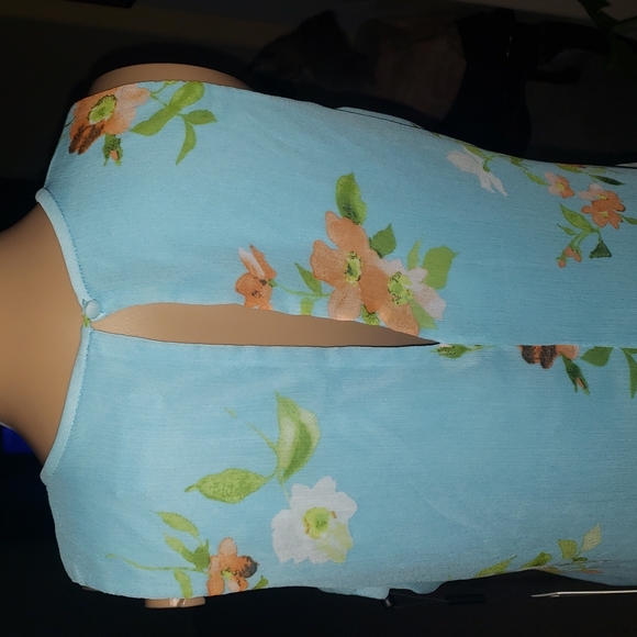 NWT Calvin Klein sleeveless shift keyhole back floral chiffon overlay - Picture 8 of 8